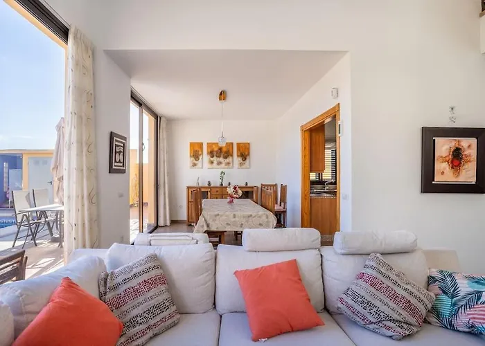 فيلة De La Huerta Con Piscina Privada Y Barbacoa غيمار