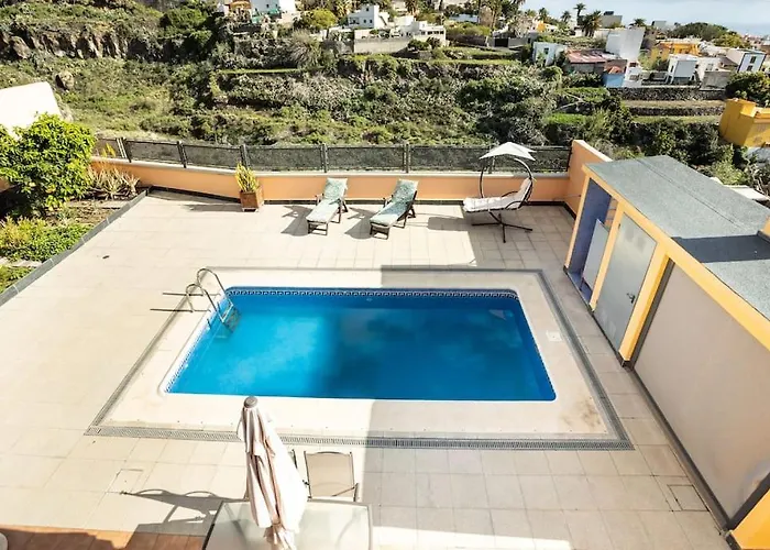 فيلة De La Huerta Con Piscina Privada Y Barbacoa غيمار