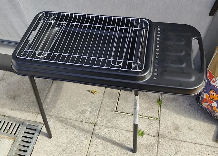 De La Huerta Con Piscina Privada Y Barbacoa فيلة غيمار